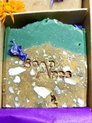 A gift set of natural herbal soap in a decorated box - Зображення 4